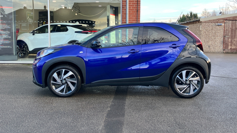 Toyota Aygo X 1.0 VVT-i Edge 5dr Petrol Hatchback